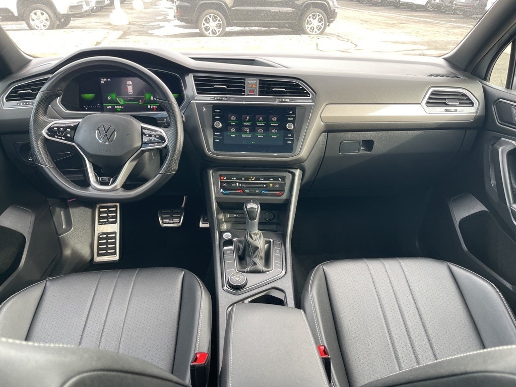2023 Volkswagen Tiguan 2.0T SE R-Line Black