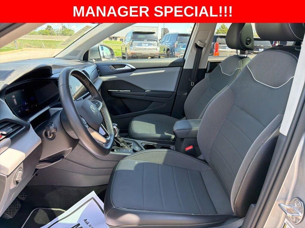 2023 Volkswagen Taos 1.5T SE