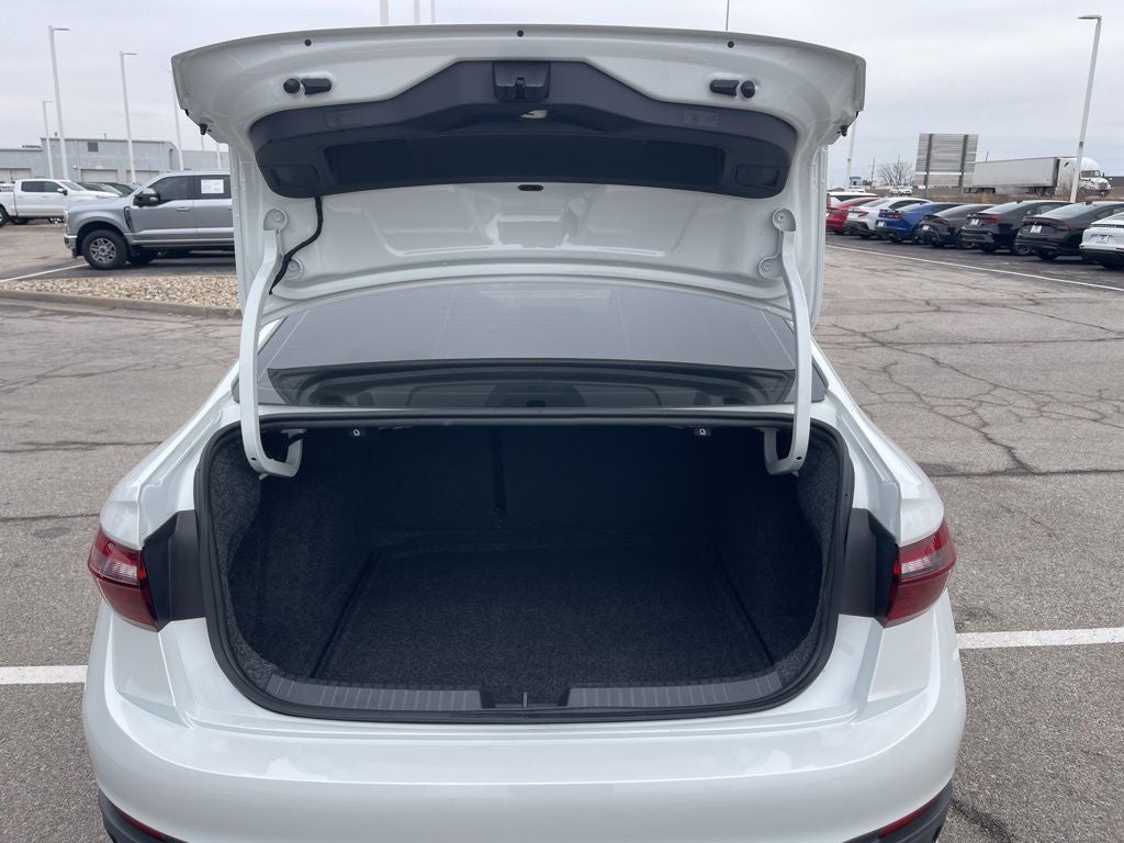 2025 Volkswagen Jetta 1.5T SE