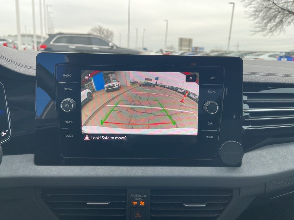 2025 Volkswagen Jetta 1.5T SE