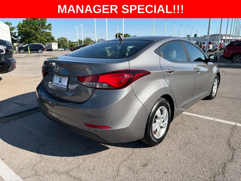 2014 Hyundai ELANTRA SE