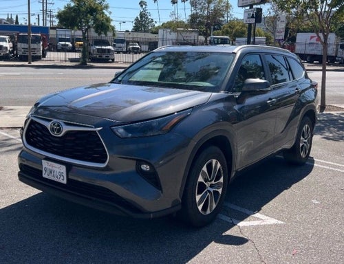 2025 Toyota Highlander XLE