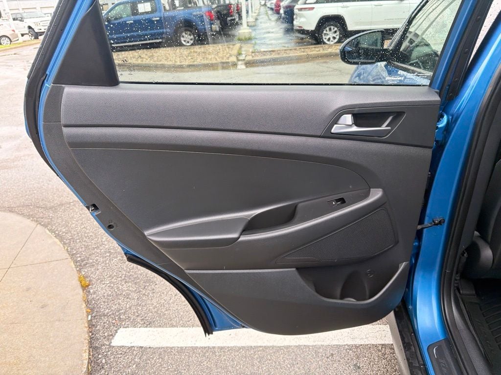 2016 Hyundai TUCSON SE