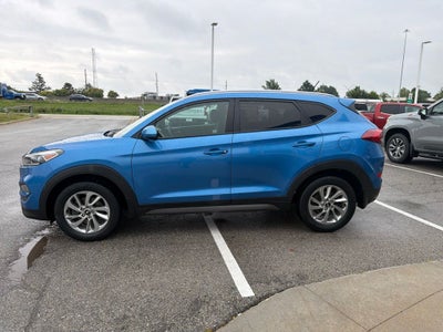 2016 Hyundai TUCSON SE