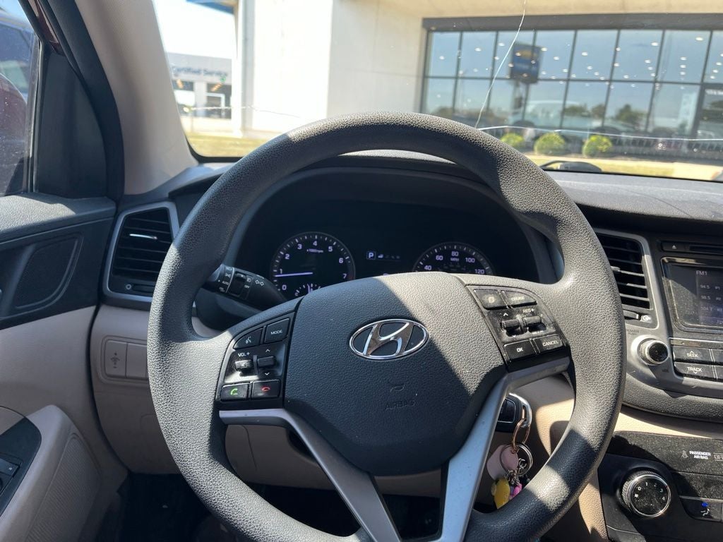 2017 Hyundai TUCSON SE