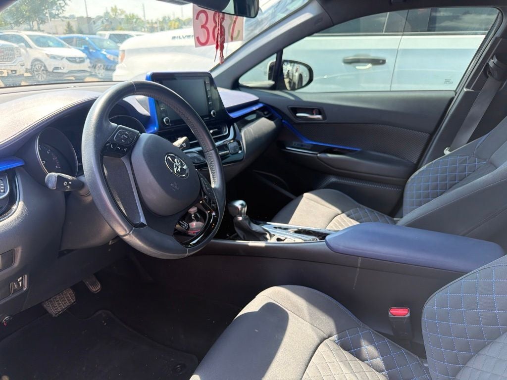 2021 Toyota C-HR XLE