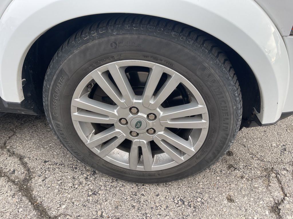 2011 Land Rover LR4 V8