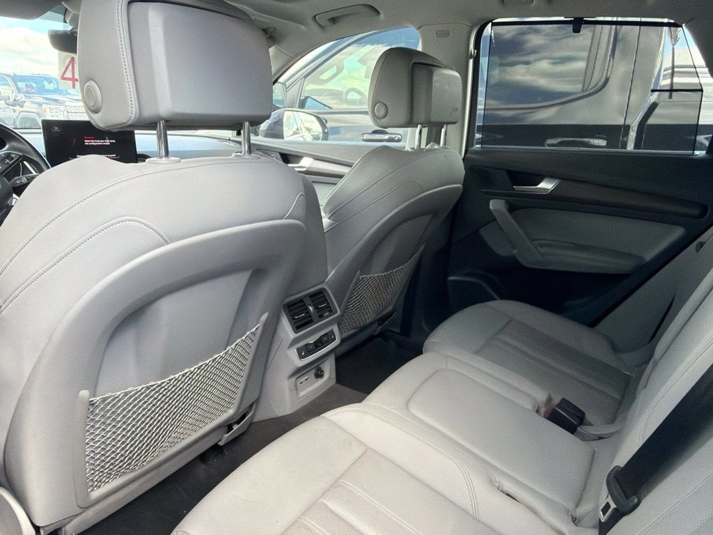 2021 Audi Q5 45 Prestige quattro