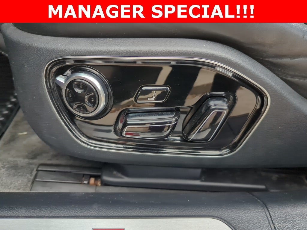 2014 Audi S8 4.0T quattro