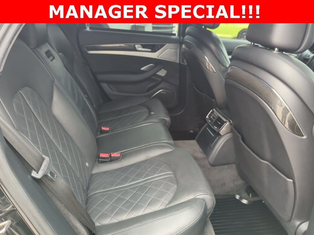 2014 Audi S8 4.0T quattro