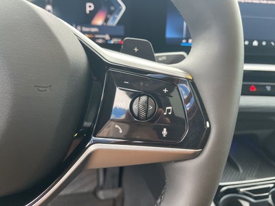 2025 BMW 5 Series 530i xDrive