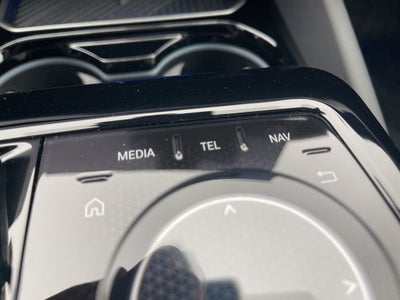 2025 BMW 5 Series 530i xDrive