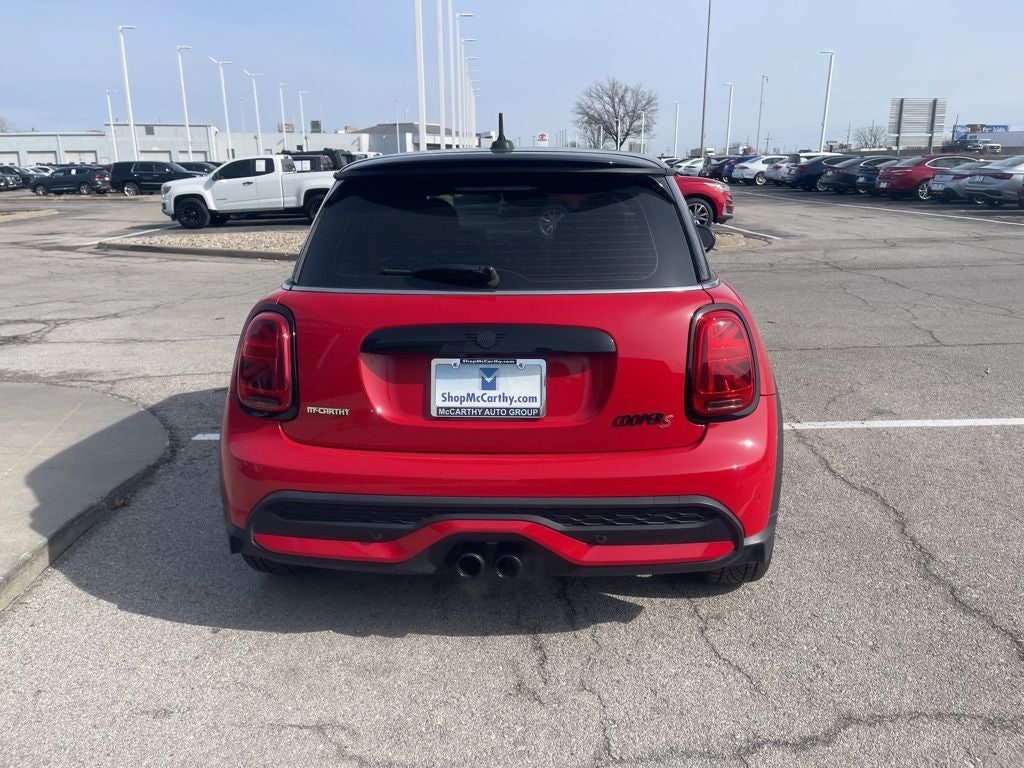 2024 MINI Cooper S Iconic