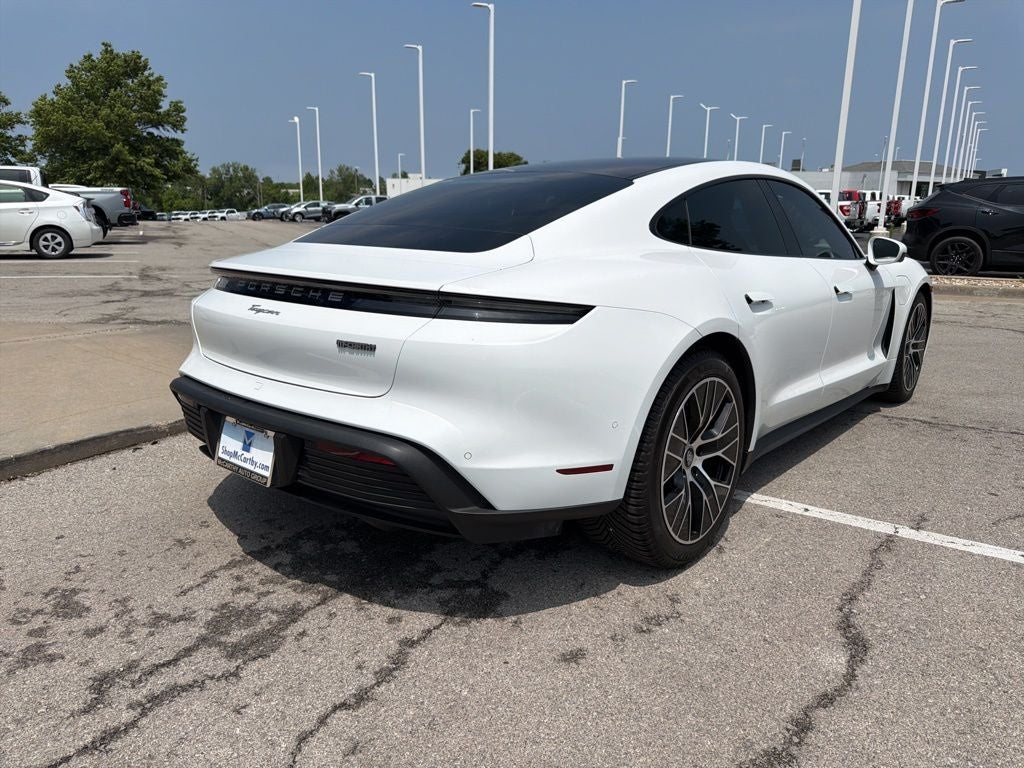 2022 Porsche Taycan Base