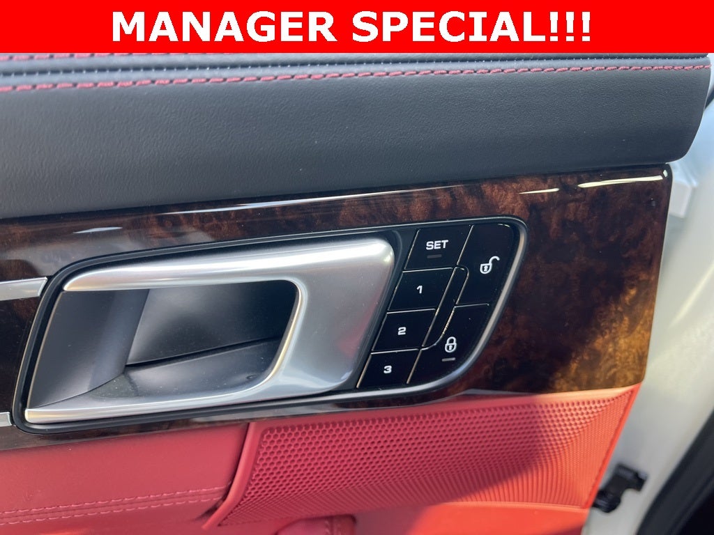 2018 Porsche Panamera Turbo