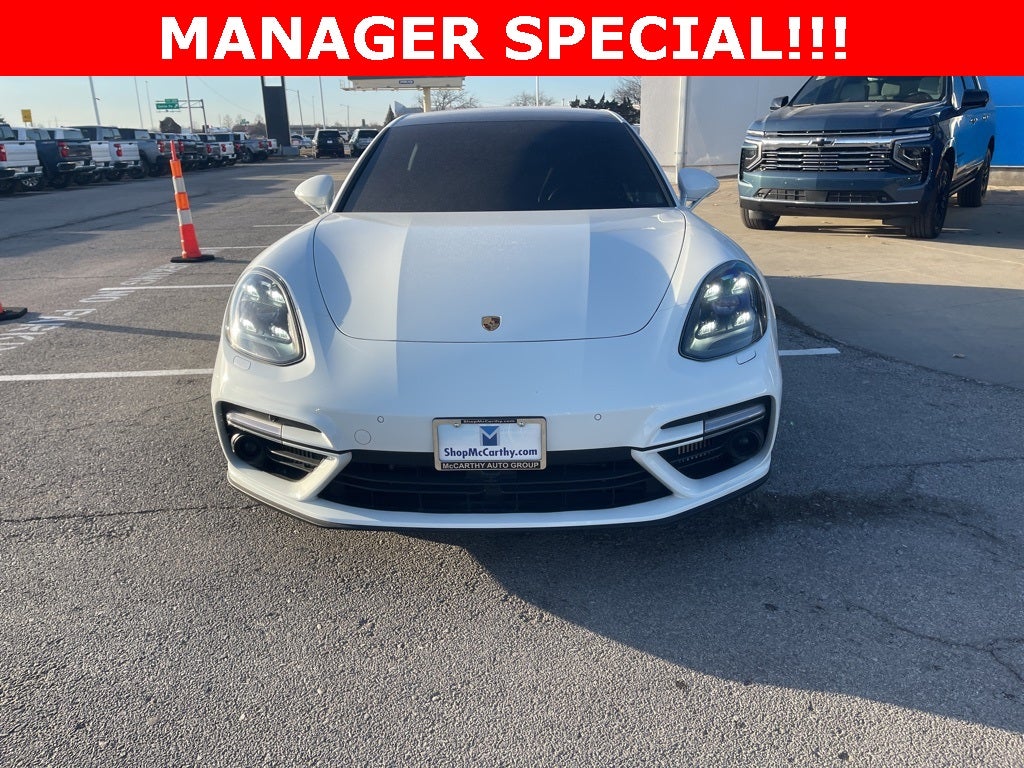 2018 Porsche Panamera Turbo