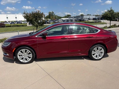 2015 Chrysler 200 Limited