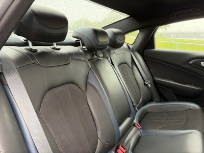 2016 Chrysler 200 S