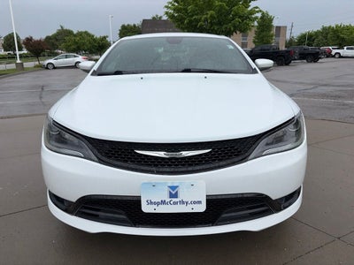 2016 Chrysler 200 S