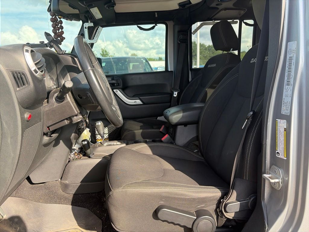 2016 Jeep Wrangler Unlimited Sahara