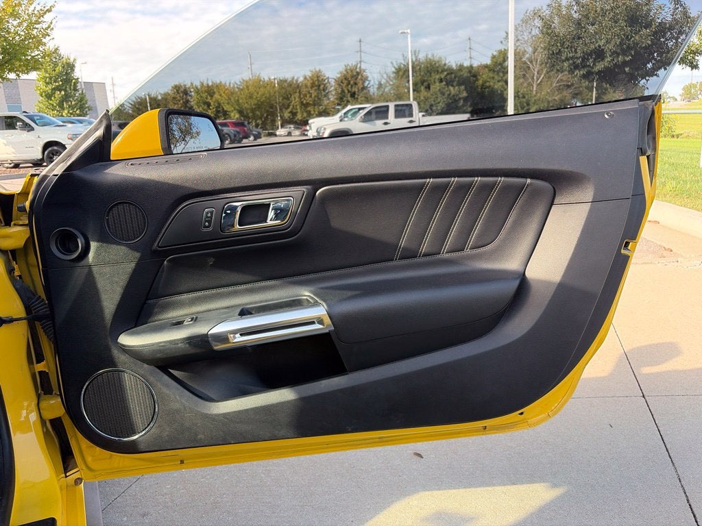 2015 Ford Mustang EcoBoost Premium