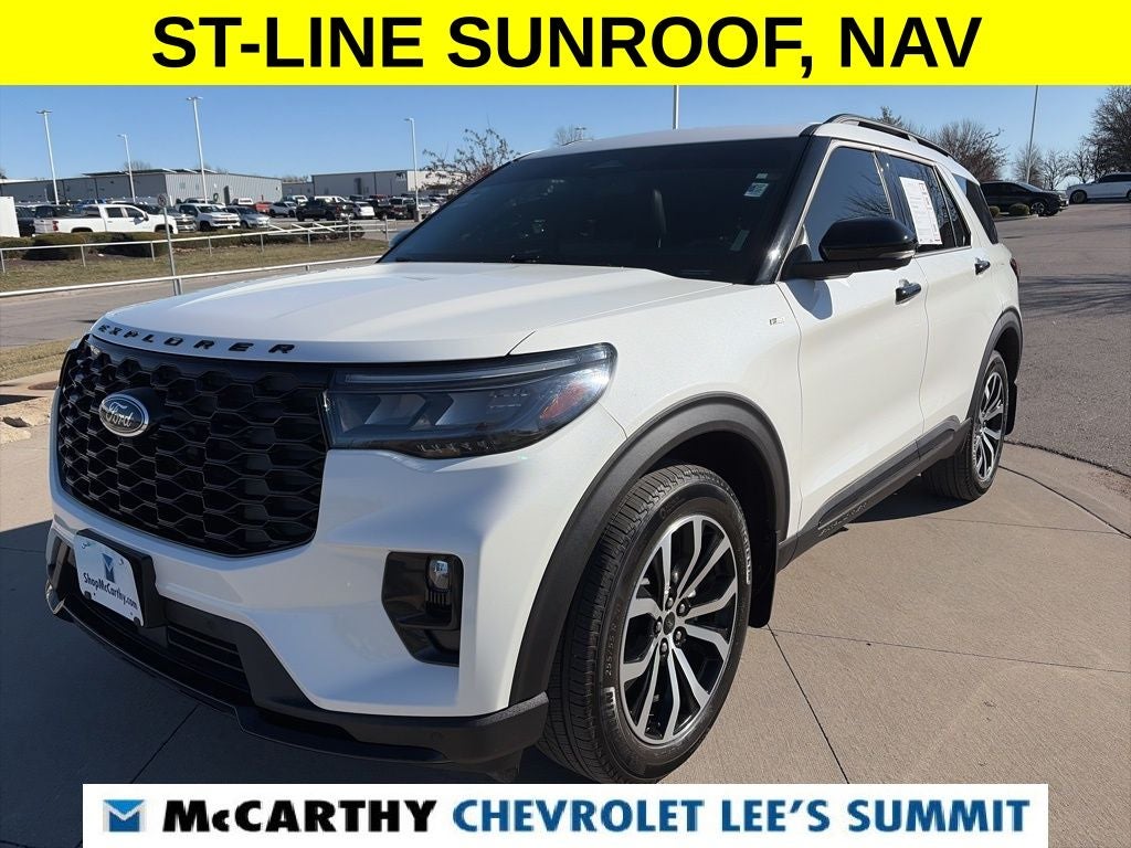 2025 Ford Explorer ST-Line