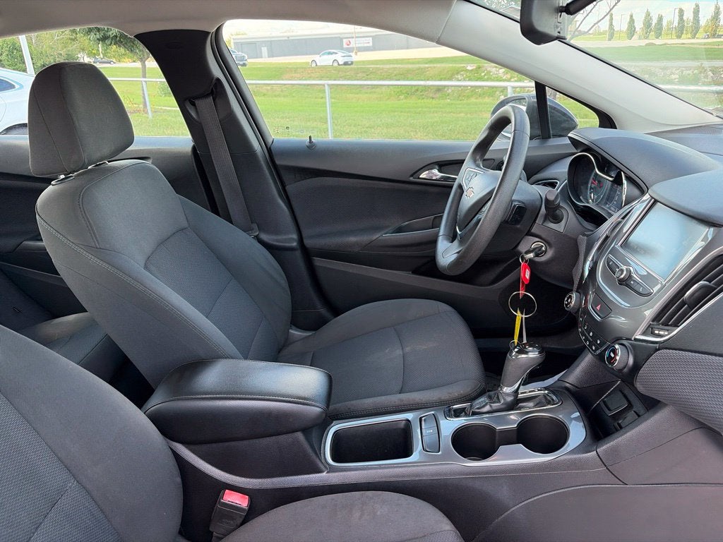 2017 Chevrolet Cruze LT