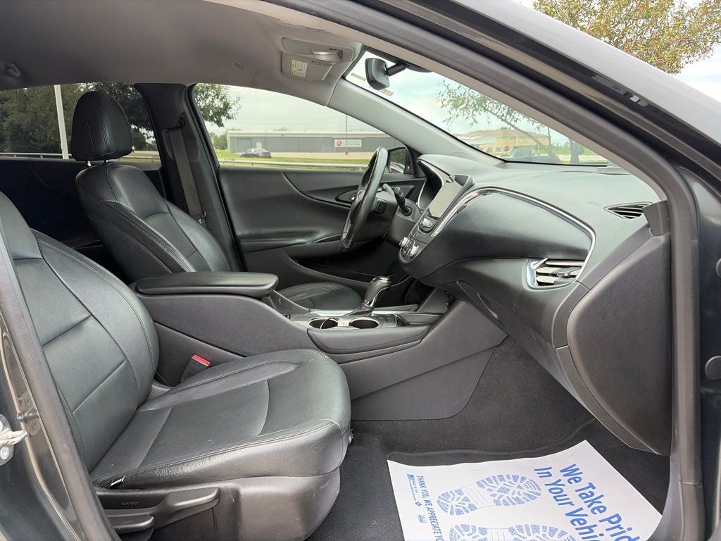2017 Chevrolet Malibu LT 1LT
