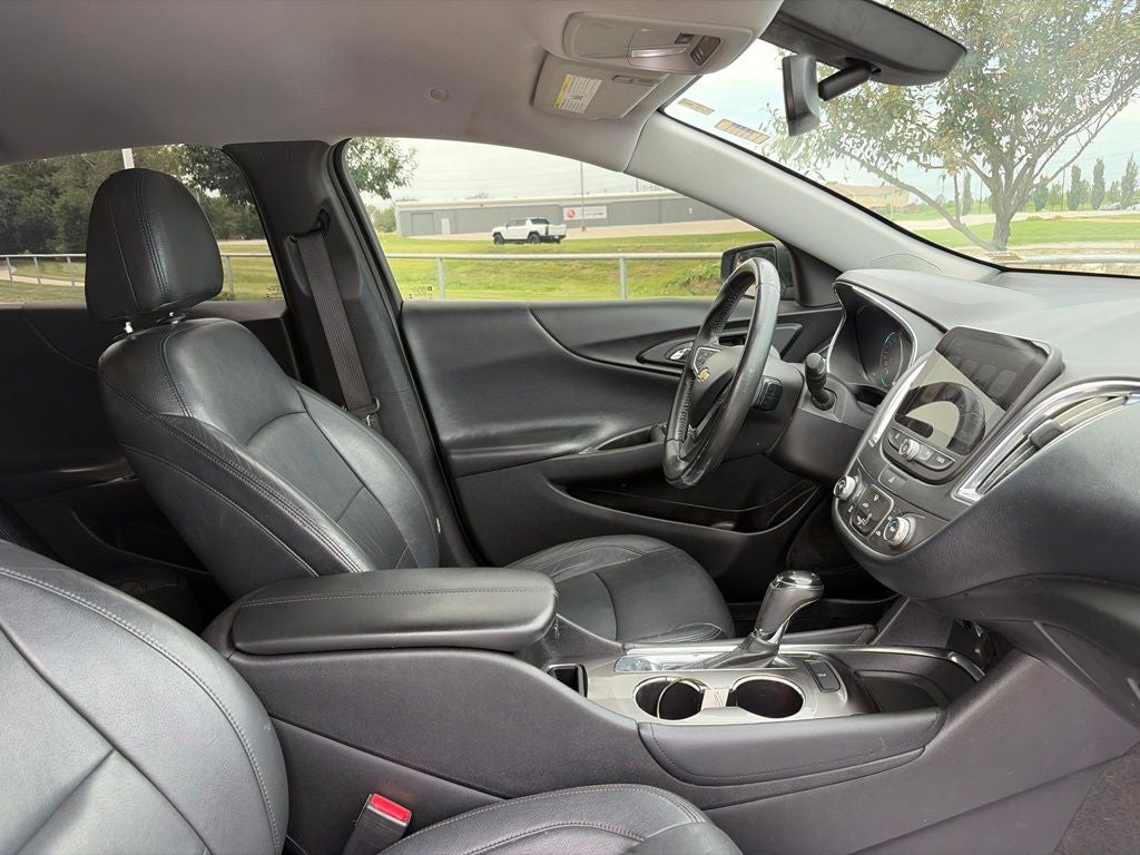 2017 Chevrolet Malibu LT 1LT