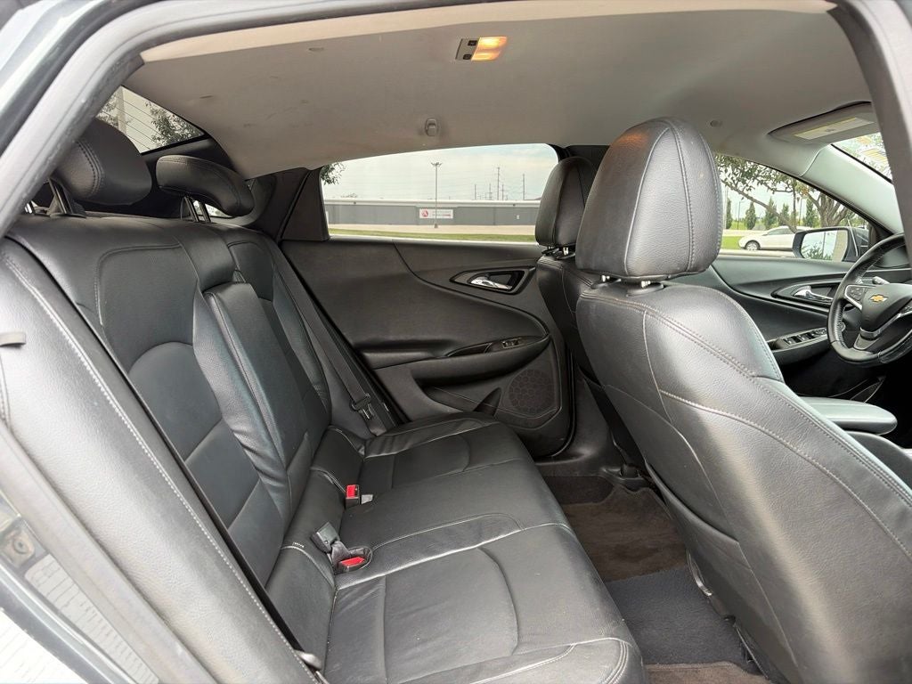 2017 Chevrolet Malibu LT 1LT