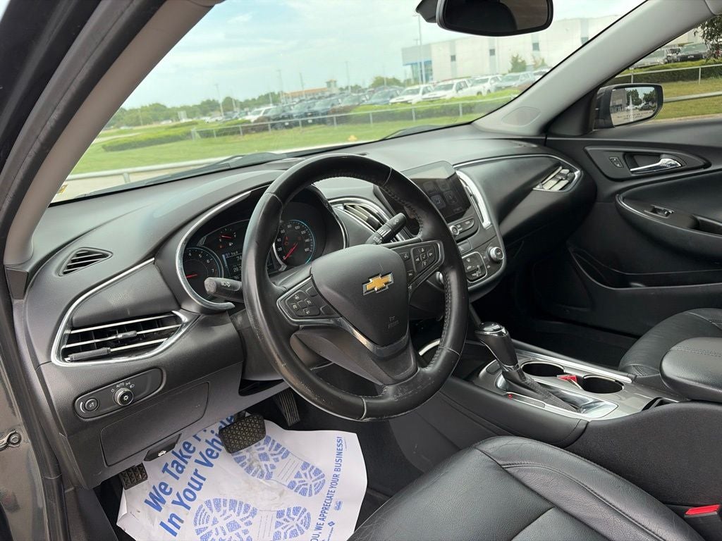 2017 Chevrolet Malibu LT 1LT