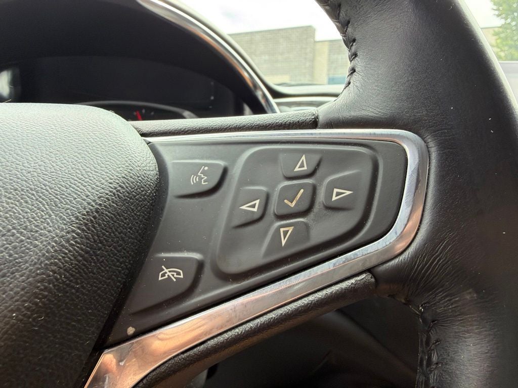 2017 Chevrolet Malibu LT 1LT