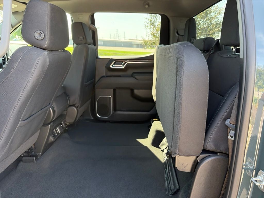 2025 Chevrolet Silverado 1500 LT LT1