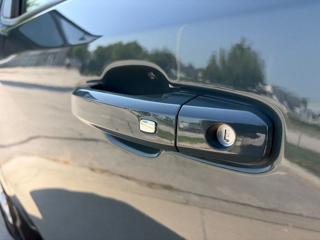 2025 Chevrolet Silverado 1500 LT LT1