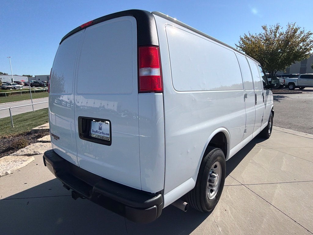 2024 Chevrolet Express 2500 Work Van Cargo