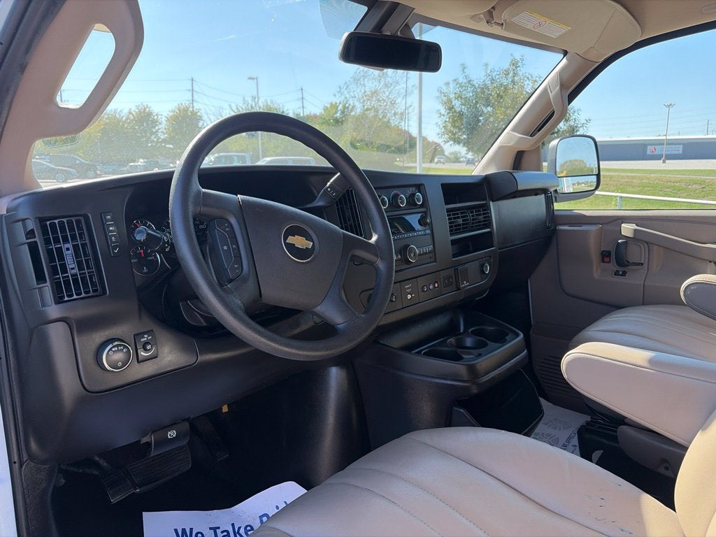 2024 Chevrolet Express 2500 Work Van Cargo