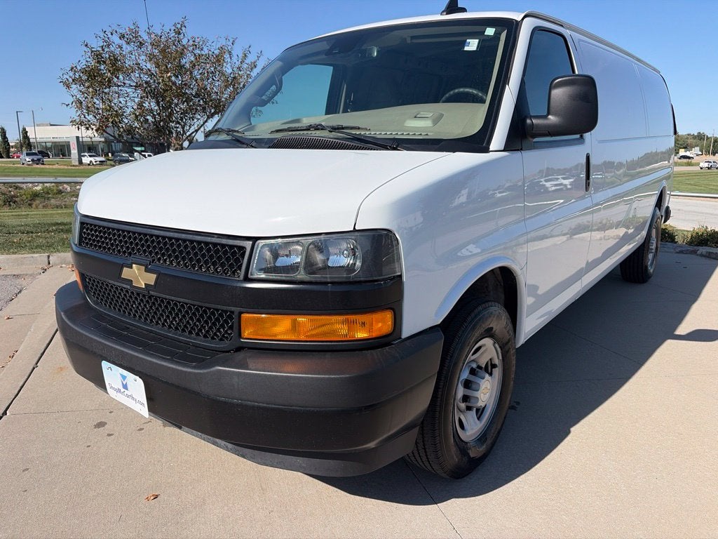 2024 Chevrolet Express 2500 Work Van Cargo