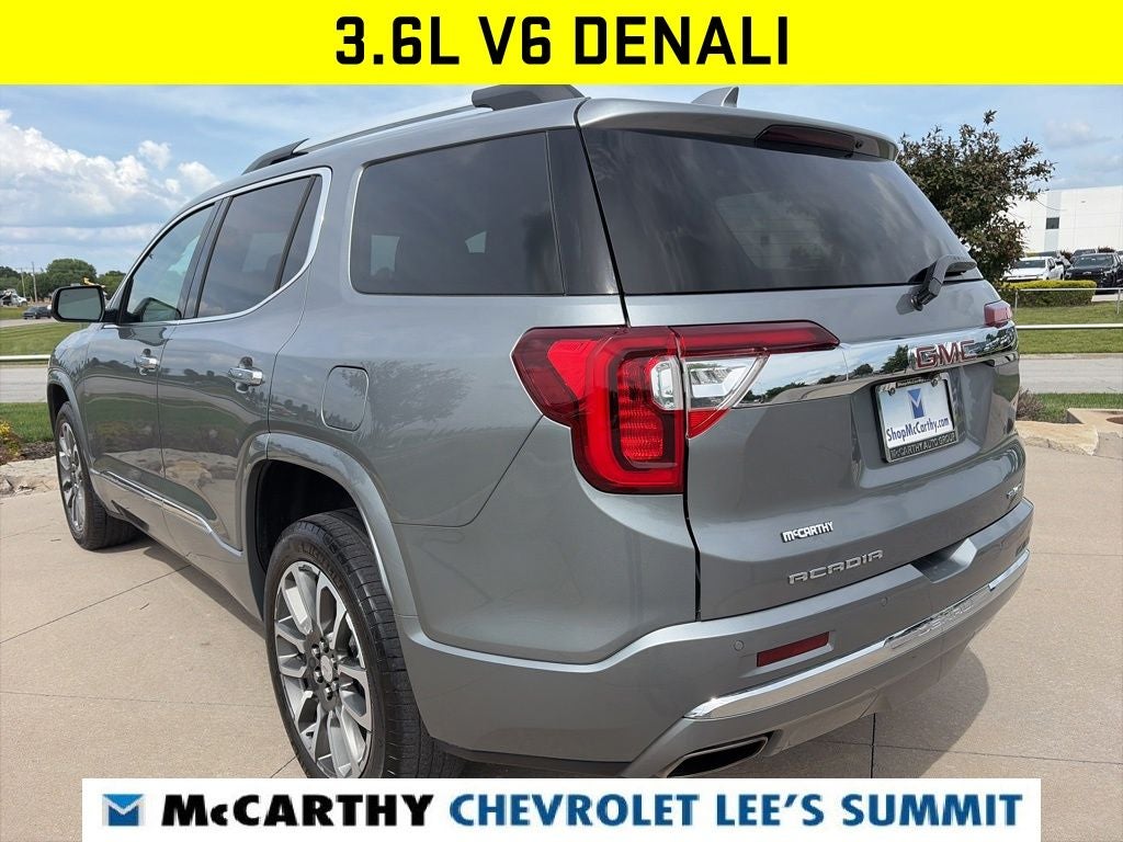 2023 GMC Acadia Denali