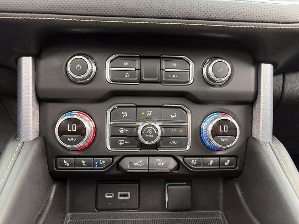 2022 GMC Yukon SLT