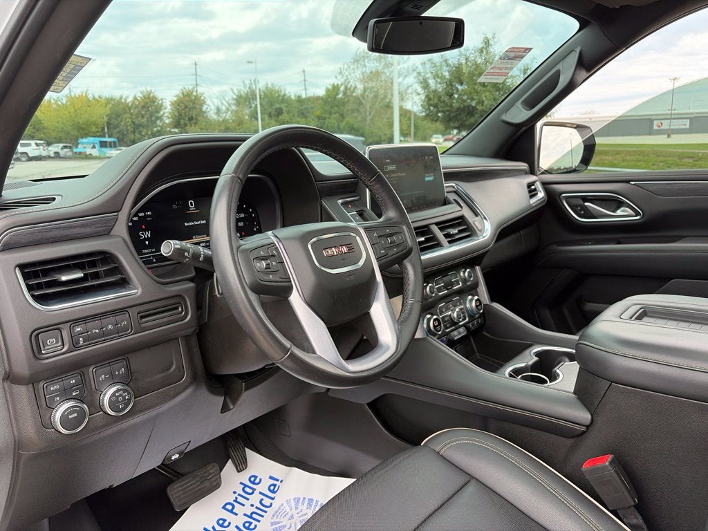 2022 GMC Yukon SLT