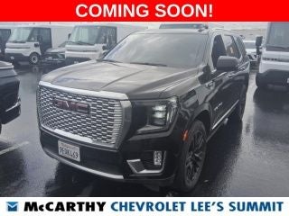 2023 GMC Yukon 4WD Denali's photo