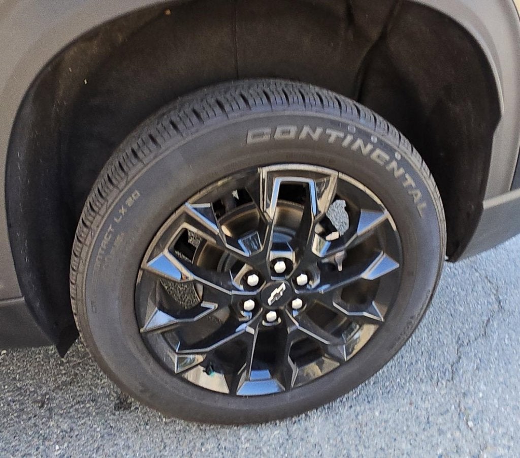 2024 Chevrolet Traverse LT