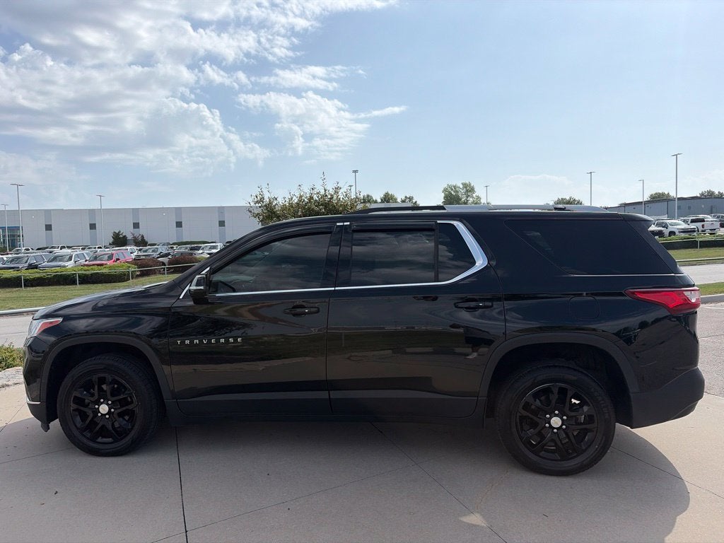 2018 Chevrolet Traverse LT Cloth w/1LT