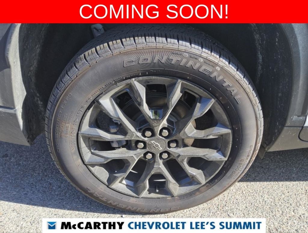 2025 Chevrolet Traverse LT