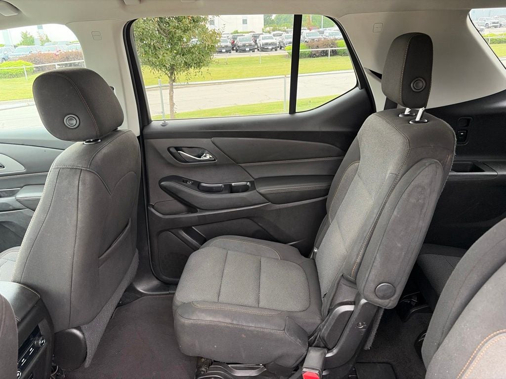 2018 Chevrolet Traverse LT Cloth w/1LT