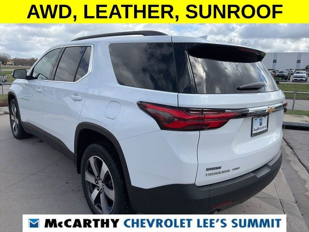 2022 Chevrolet Traverse LT Leather