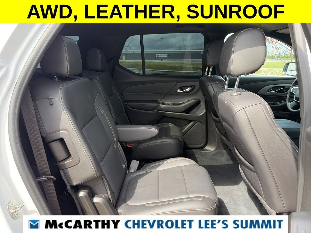 2022 Chevrolet Traverse LT Leather