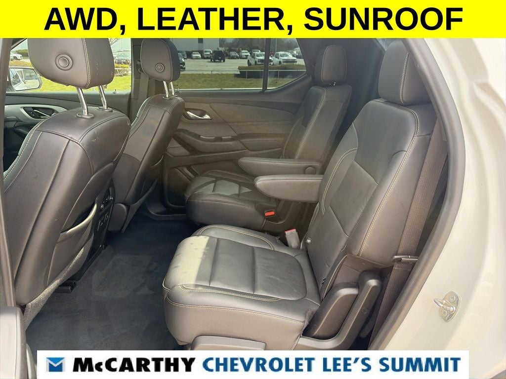 2022 Chevrolet Traverse LT Leather