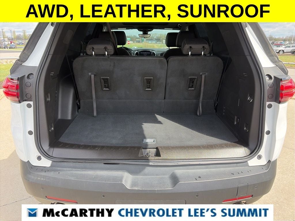 2022 Chevrolet Traverse LT Leather