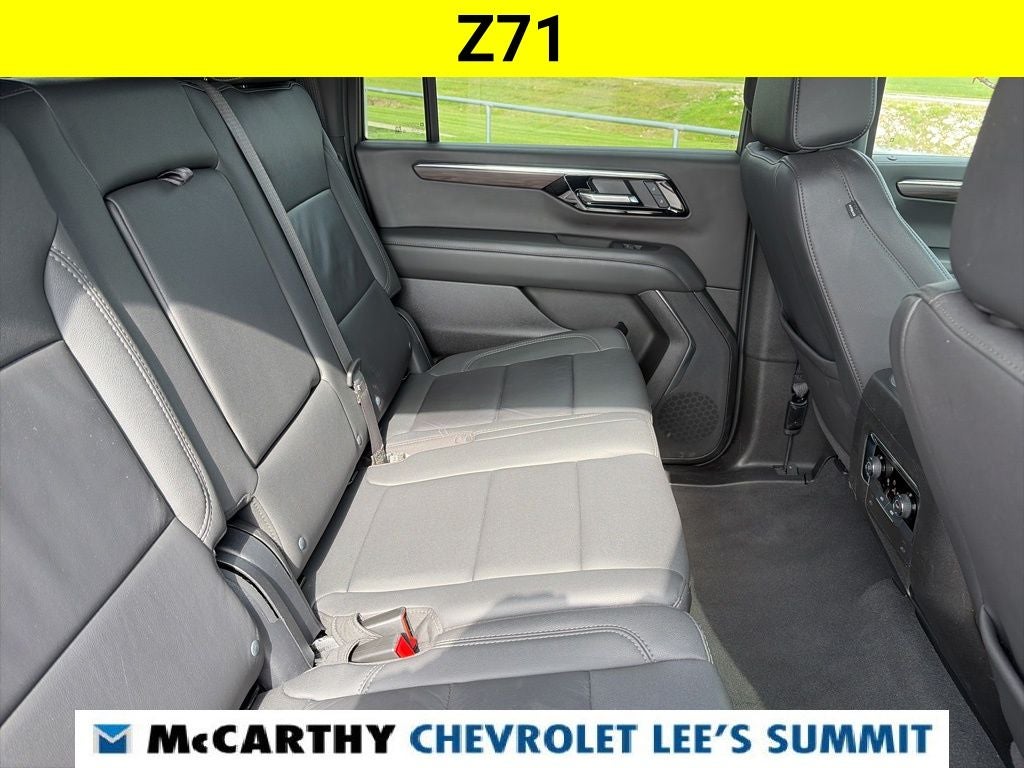 2025 Chevrolet Suburban Z71